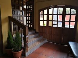 Hotel Mezzanine