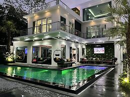 Premium Pool Villas Pattaya