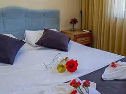 Rayana Hotel