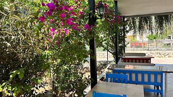 Rayana Hotel