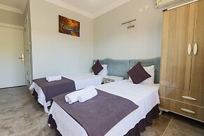 Rayana Hotel