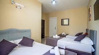 Rayana Hotel