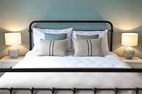 Bath Arms Hotel
