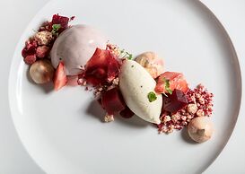 Bath Arms Hotel