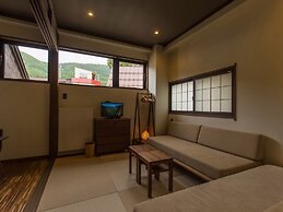 Tanuki Nozawa