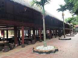 Paragon Resort