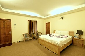 Paragon Resort
