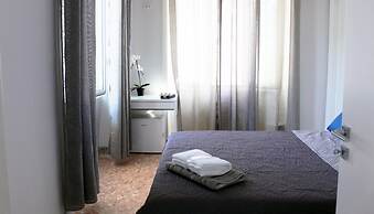 B & B Raffaello