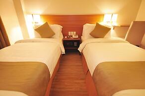 Baypark Inn