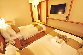 Baypark Inn