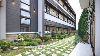 Baypark Inn