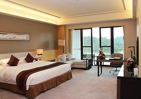 Heyuan Mels Welton Evergreen Lake Hotel
