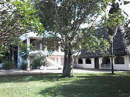 Cooke Villa