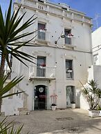 B&B JSuite