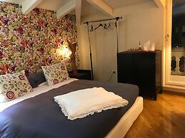 B&B JSuite