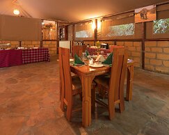 Mara Kimana Camp