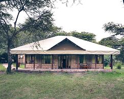 Mara Kimana Camp