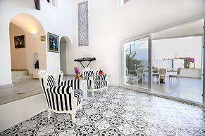 The Flag Suites
