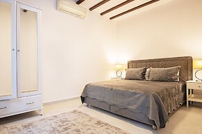 The Flag Suites