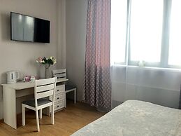 Flori Hotel