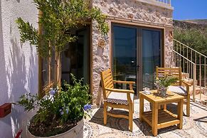 Pier House