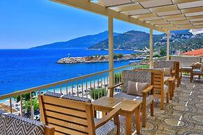 Pier House