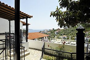 Fengeros Village