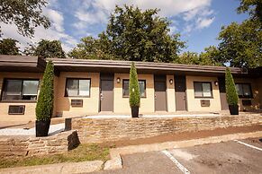 Motel Newstar Laval