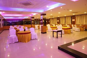 Hotel PVK Grand