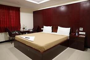 Hotel PVK Grand