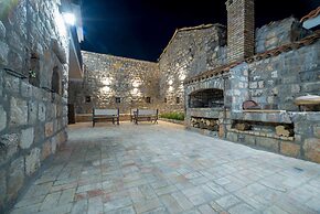 Villa Old Castle