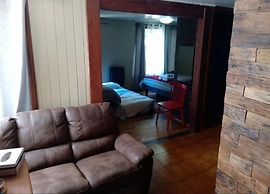 Hostal & Loft El Laurel