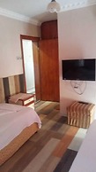 Paris Otel