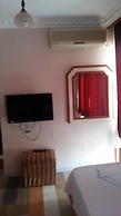 Paris Otel