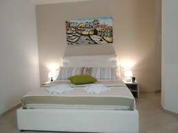 In & Out Matera