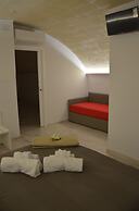 In & Out Matera