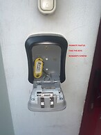 Apple Economy Hotel