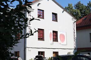 Apple Economy Hotel