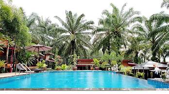 Palmthien Pool Villa Aonang