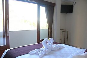 Dana Homestay