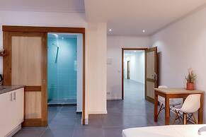 Bon Business Hotel