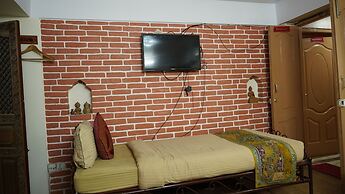 Cosy Hotel