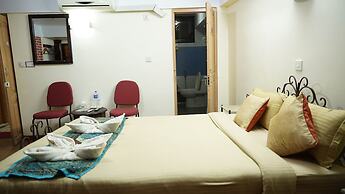 Cosy Hotel