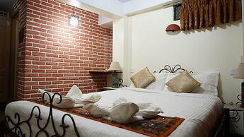 Cosy Hotel
