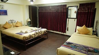 Cosy Hotel