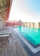 Ivy Sailing Resort