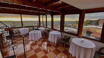 Terrace Guesthouse