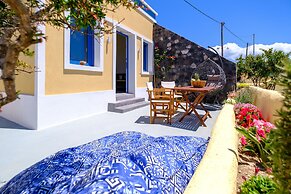 Pasithea Luxury Suites