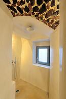 Pasithea Luxury Suites