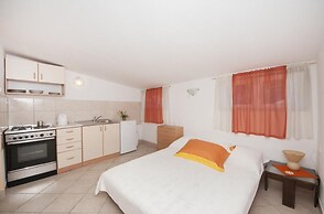 Apartments Jasenka Supetar